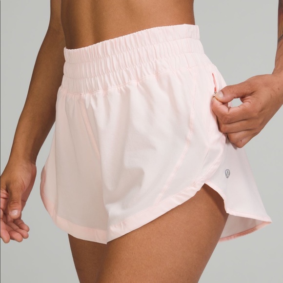 Lululemon STRAWBERRY MILKSHAKE Track that High Rise Short 3”Lined - Picture 4 of 5